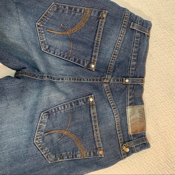 TUZZI Straight Leg Medium Wash Denim Jeans Size 4 - Picture 5 of 7